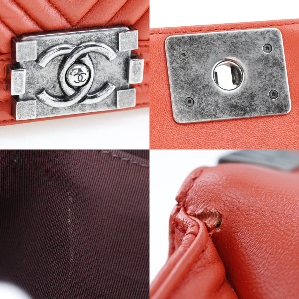 Chanel Boy Red Leather Shoulder Bag (Pre-Owned)